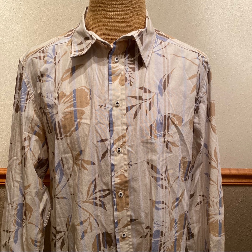 DKNY shirt ⭐️NEW button down.